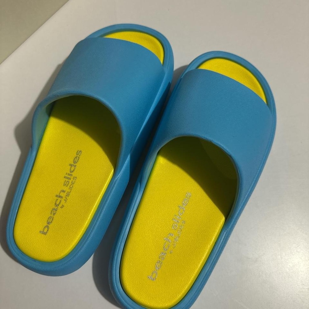 New Blue Yellow Beach Slides‎ By J Slides Size 8